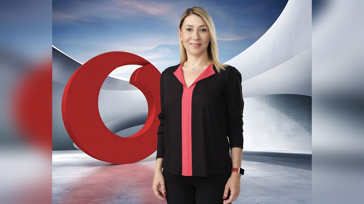 Vodafone, Pay ile Faturana Yansıt kampanyası başlattı: iPhone 15 Pro ve Apple Watch S9 hediye