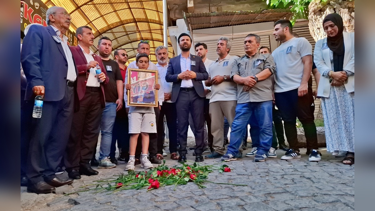 Silvan'da Murat Ateş için anma yürüyüşü