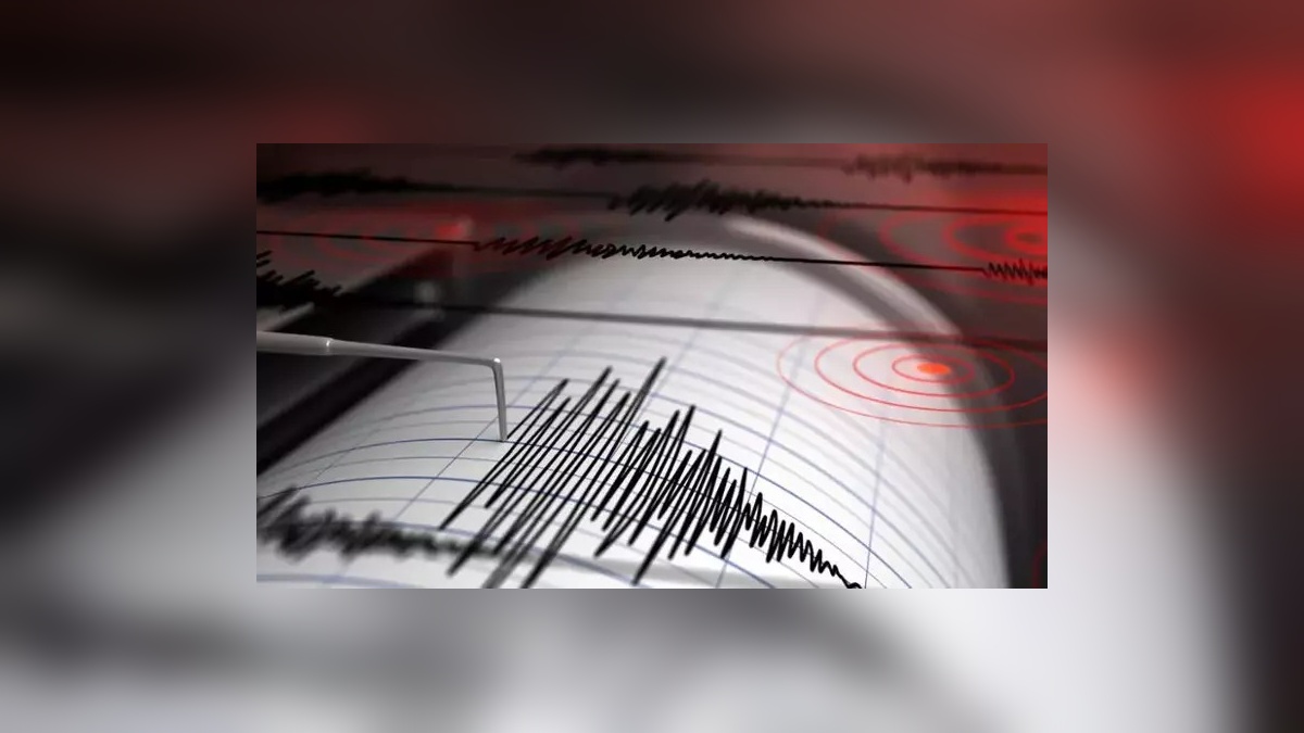 Semnan'da 5.5 büyüklüğünde deprem