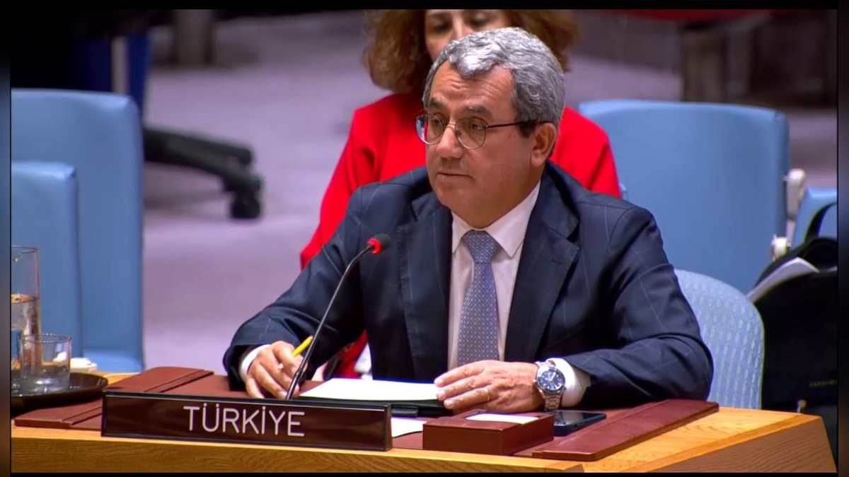 Ahmet Yıldız: İsrail'in İran'a yönelik saldırıları emsalsiz