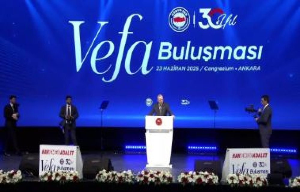 Erdoğan’dan Memur-Sen’e yeni anayasa çağrısı