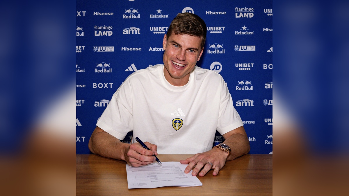 Leeds United, Jaka Bijol'u transfer etti