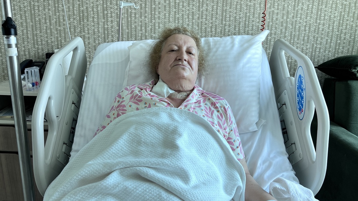 İstanbul'da 37 Yıllık Korku: 10 Santimetrelik Nodüllerle Yaşayan Kadın Ameliyata Alındı