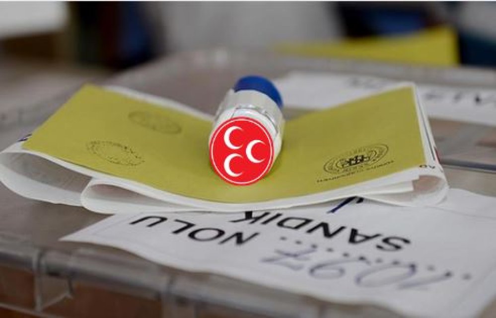 Son ankette MHP 11 büyükşehirde baraj altında kaldı