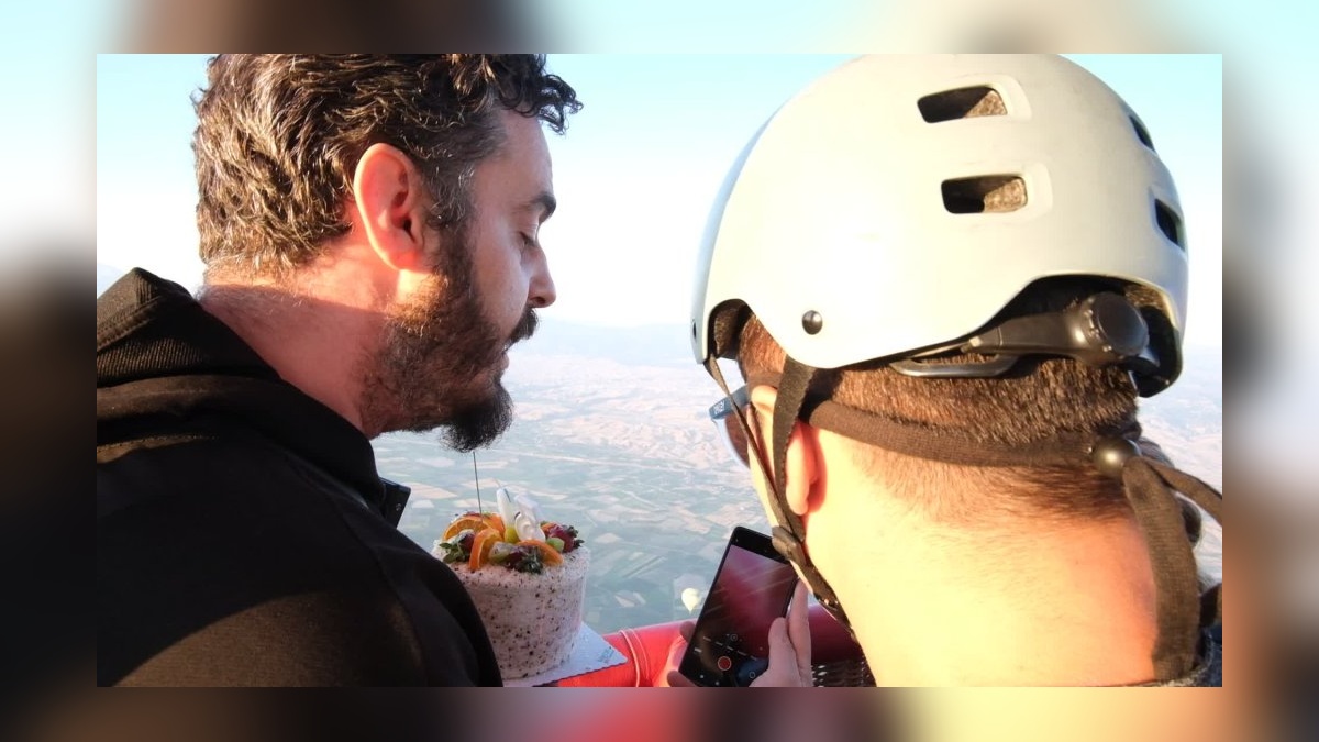 Pamukkale'de Sıcak Hava Balonundan 1650 Metrelik Atlayış