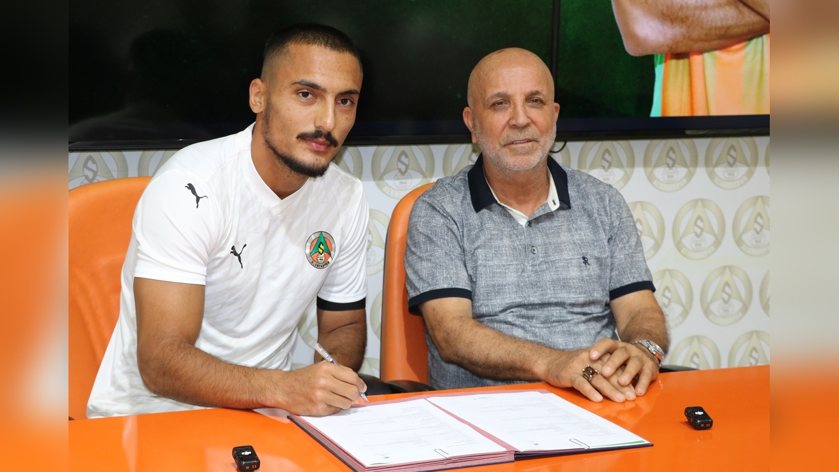 Alanyaspor, İbrahim Kaya'yı transfer etti
