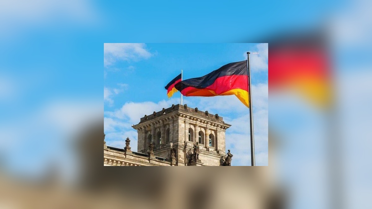 Bundestag'da istihbarat denetim kuruluna Sol Parti ve AfD giremedi