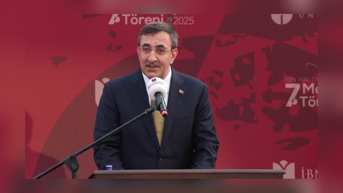 Cevdet Yılmaz: İbn Haldun Üniversitesi mezuniyet töreninde konuştu