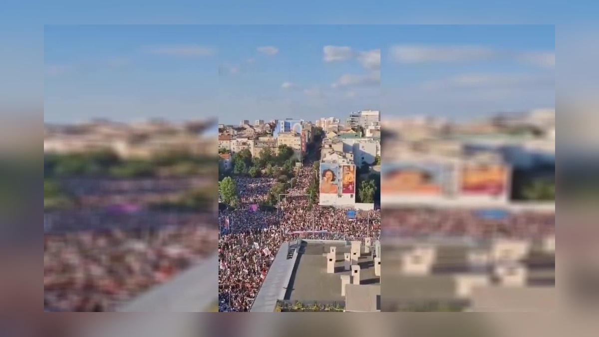 Belgrad'da protestolar: Çok sayıda gözaltı