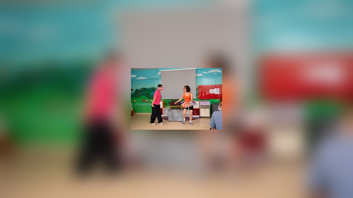 İzmir Şehir Tiyatroları, onkoloji hastalarına moral aşıladı