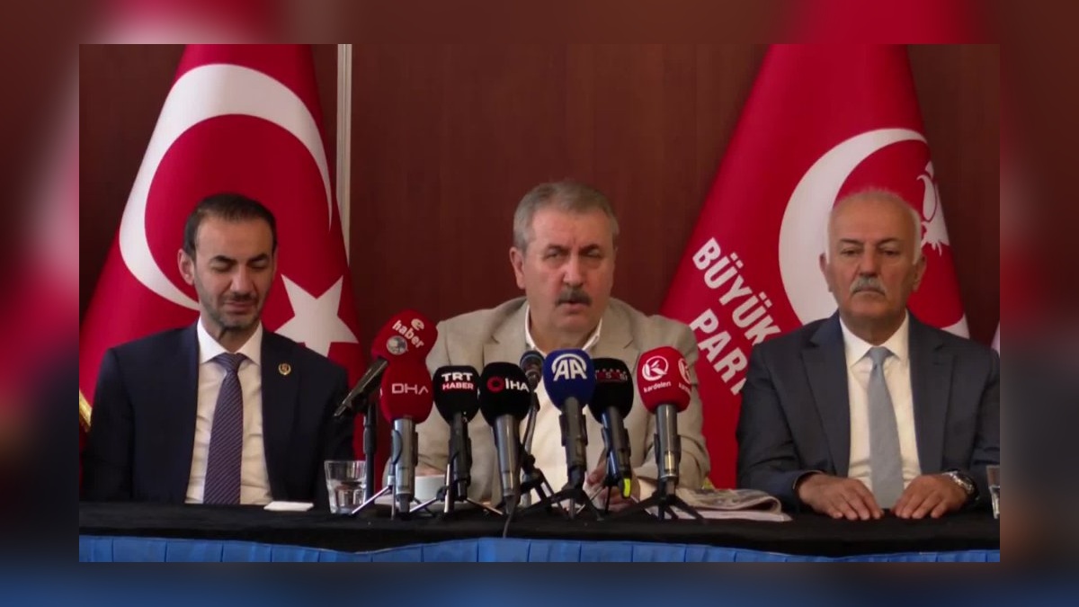 Destici: Mahkemeden farklı karar beklemiyorum