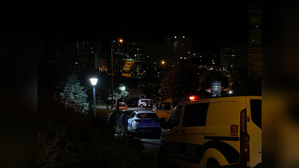 Ankara'da silahlı kavgada polis memuru hayatını kaybetti