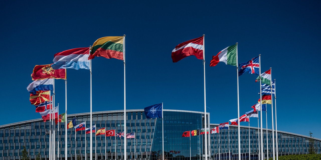 NATO zirvesi mi, NATO devrimi mi?