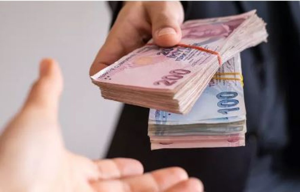 AKP’den emeklilere zam açıklaması