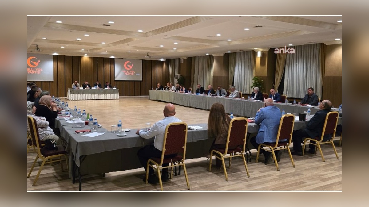Milli Yol Partisi il başkanları Ankara'da toplandı
