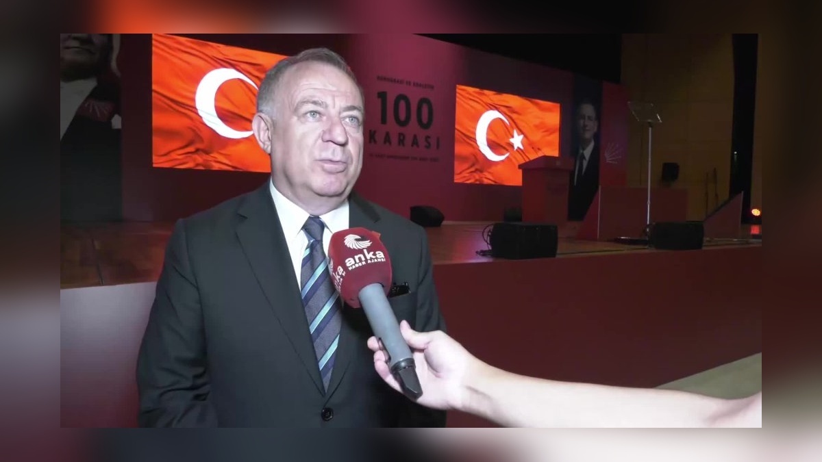 Zeybek: İzmir operasyonu, Türkiye'nin gerçek sorunlarını gizleme çabası