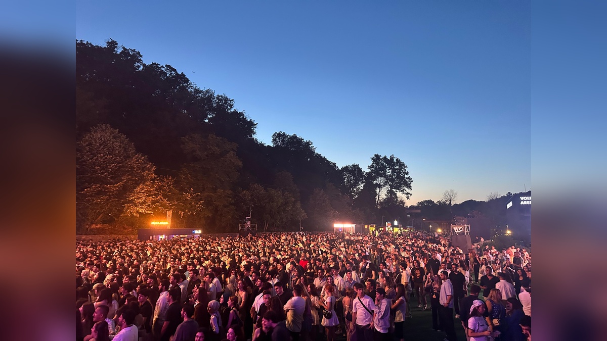 İstanbul Kent Üniversitesi Festivali: NVZ, DJ Barış Ekmen ve Deeperise sahne aldı