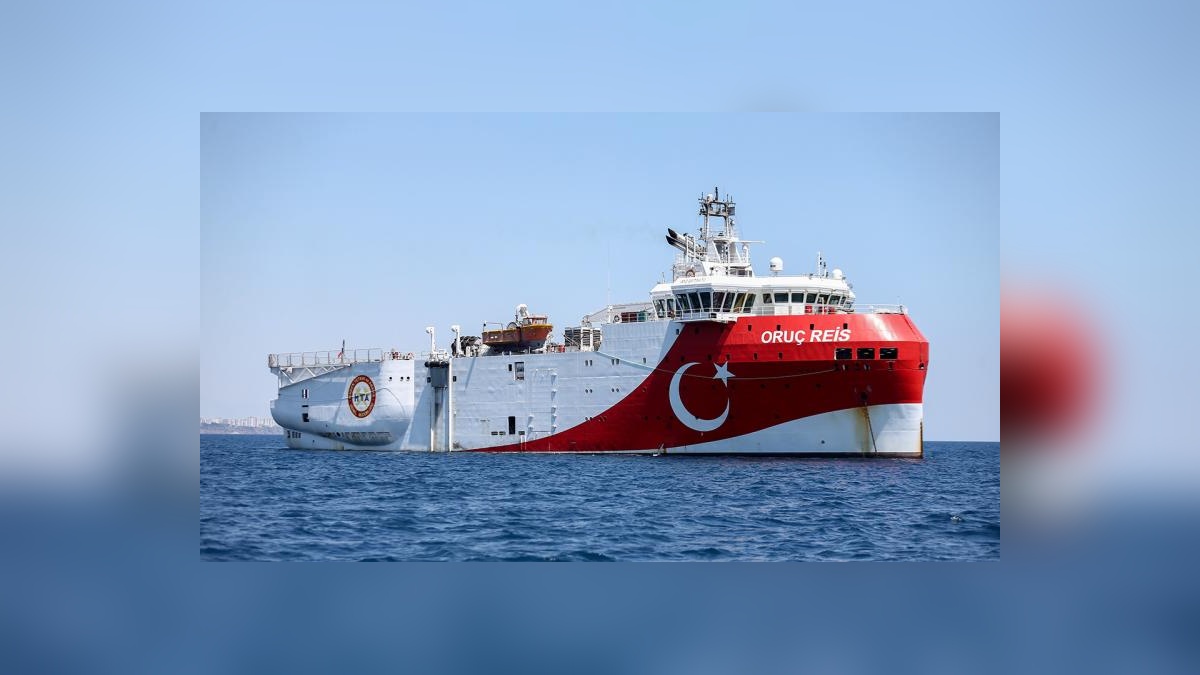 Oruç Reis: 9 ay sonra Mavi Vatan'a döndü