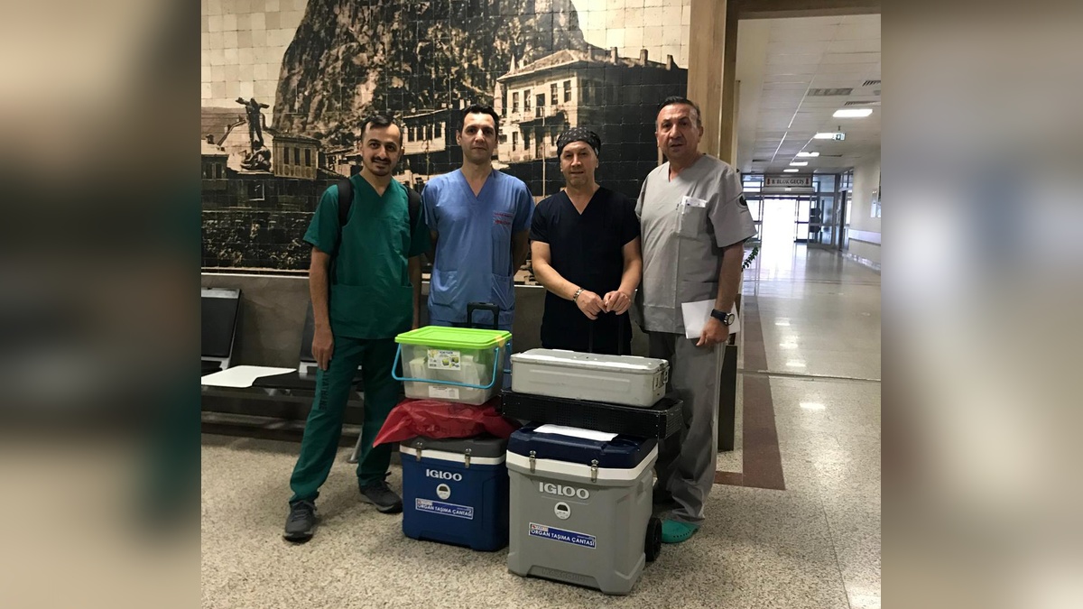 Afyonkarahisar'da beyin ölümü gerçekleşen hastanın organları 3 kişiye umut oldu
