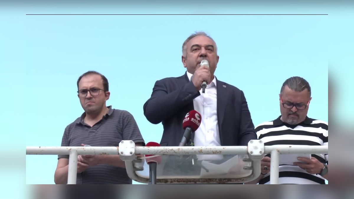 TÜRK-İŞ'ten Kamu İşçisi Zam Açıklaması: 'Hakkımızı Alıncaya Kadar Direneceğiz'