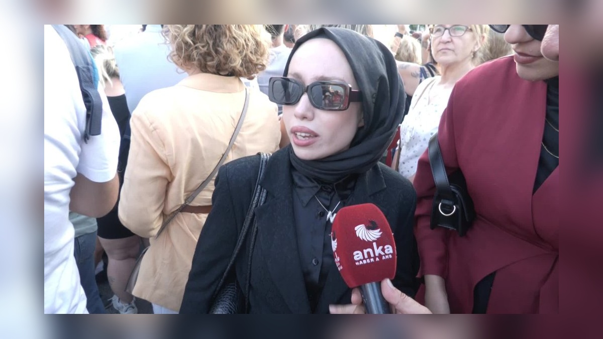 Saraçhane'de on binlerce kişi İmamoğlu için miting düzenledi