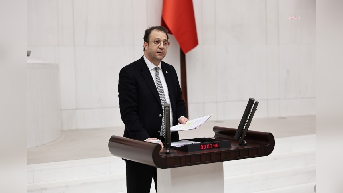 İzmir yangınları Meclis'te: Alp, Bayraktar'dan açıklama istedi