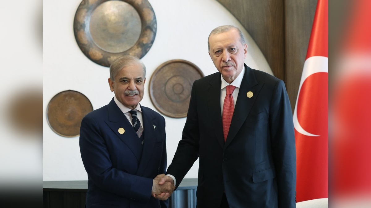Erdoğan, Şerif ile Hankendi'nde görüştü