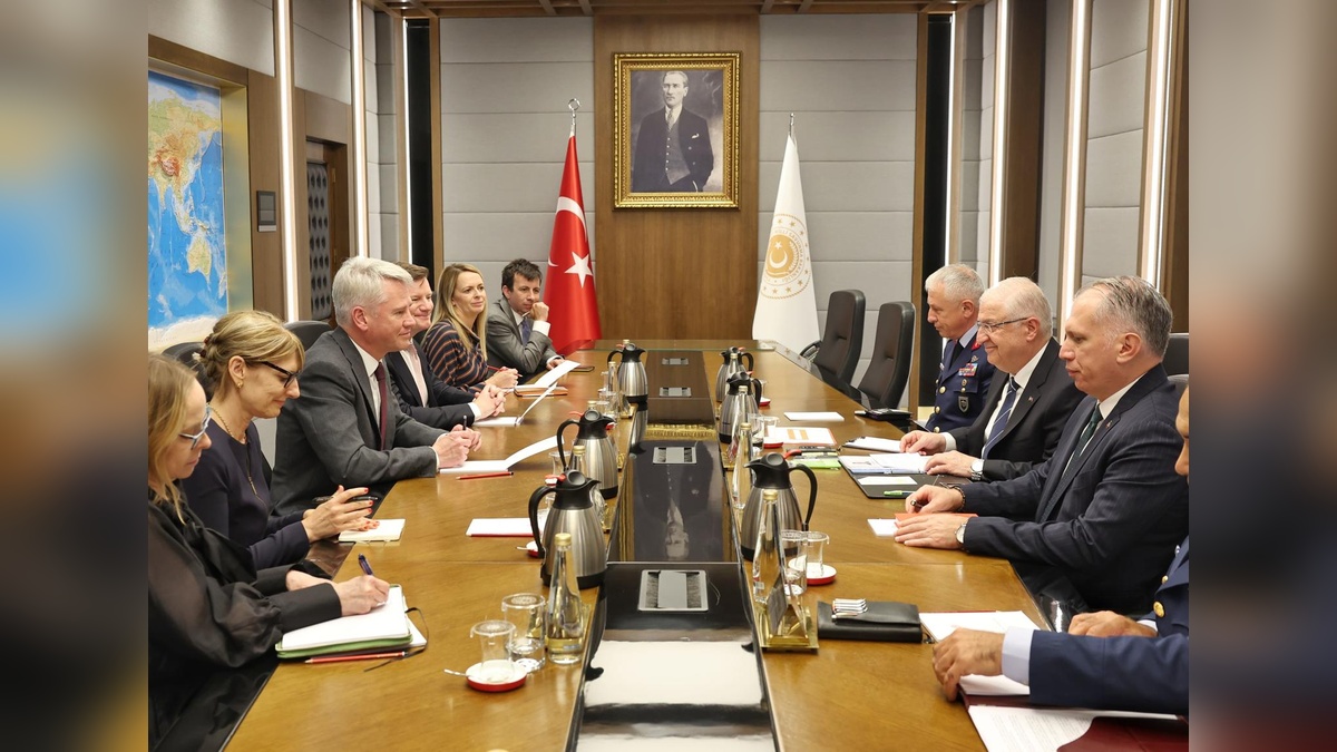 Güler, İngiltere Büyükelçisi ve BAE Systems Genel Müdürü'nü kabul etti