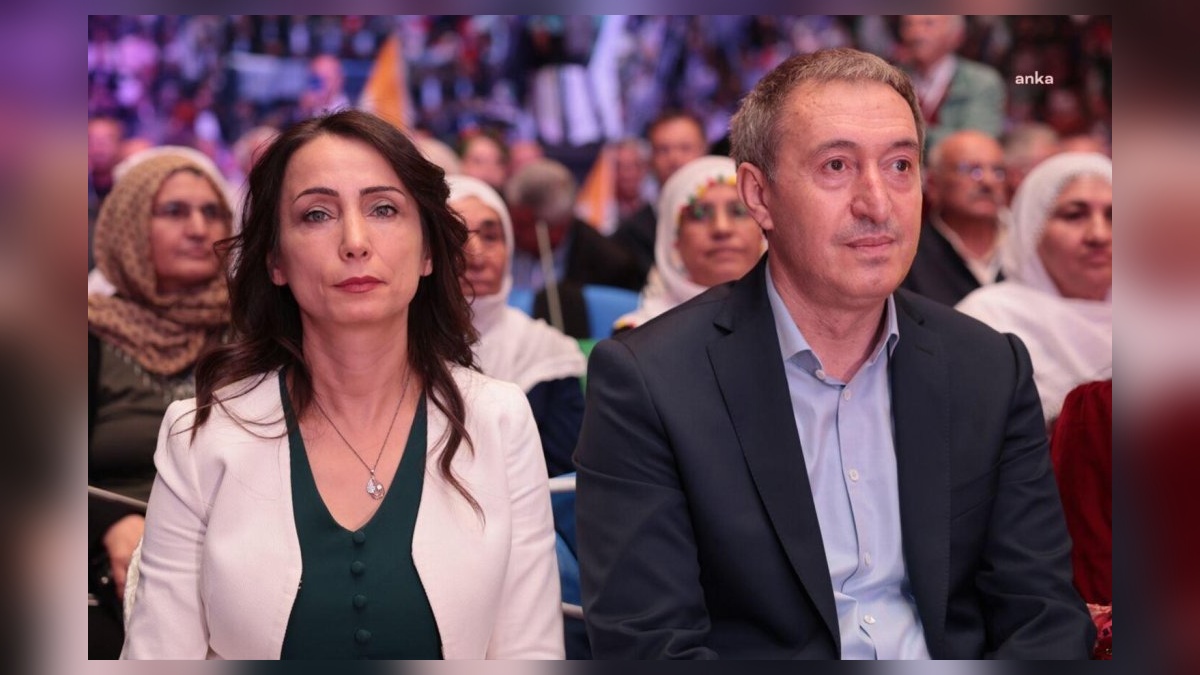 DEM Partisi'nden gözaltı operasyonlarına tepki: 'Seçilmiş iradeye saldırı'