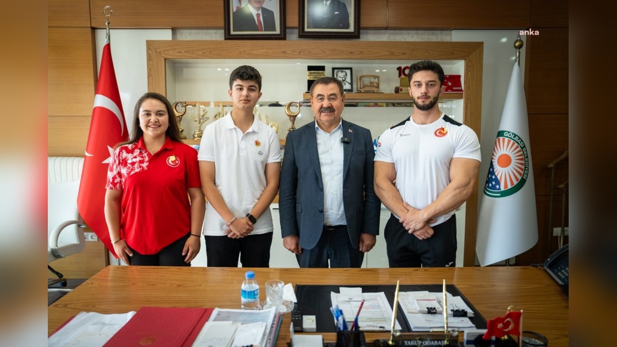 Gölbaşı Belediye Başkanı Odabaşı: Milli sporculara Cumhuriyet altını hediye edildi