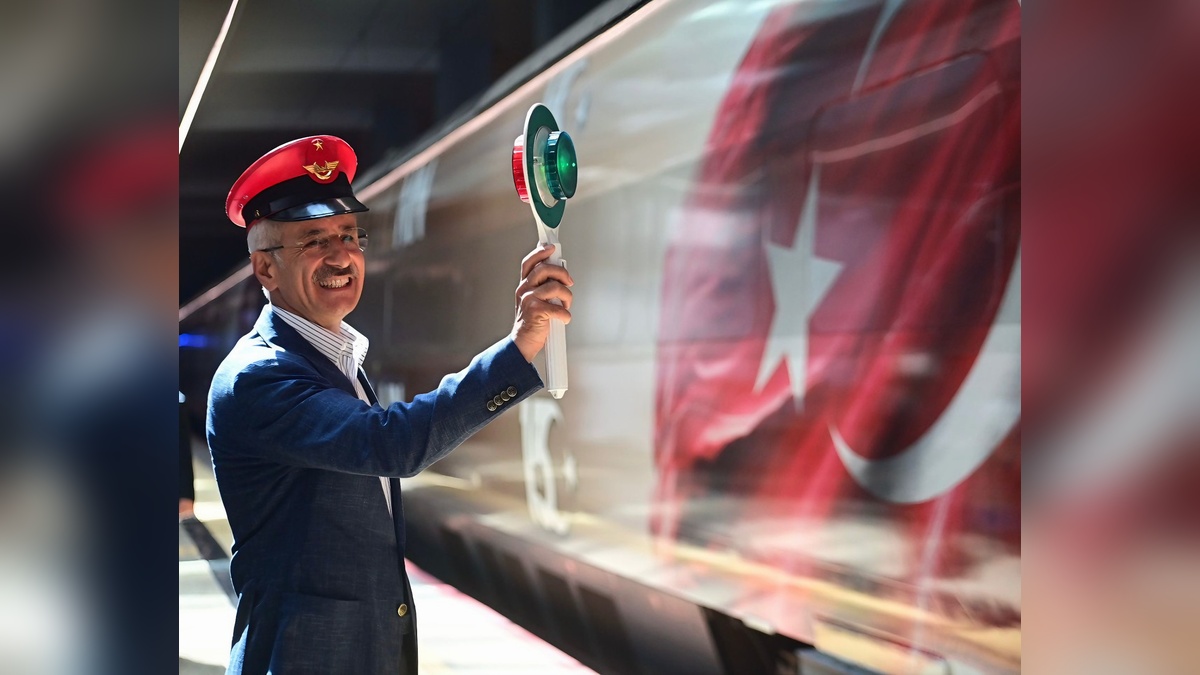 Uraloğlu: 15 Temmuz Treni 14 Temmuz'da Ankara'dan hareket edecek