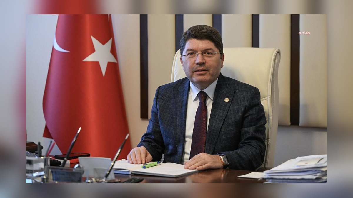 Tunç: CHP'li belediyelere yönelik operasyonlar yasal çerçevede