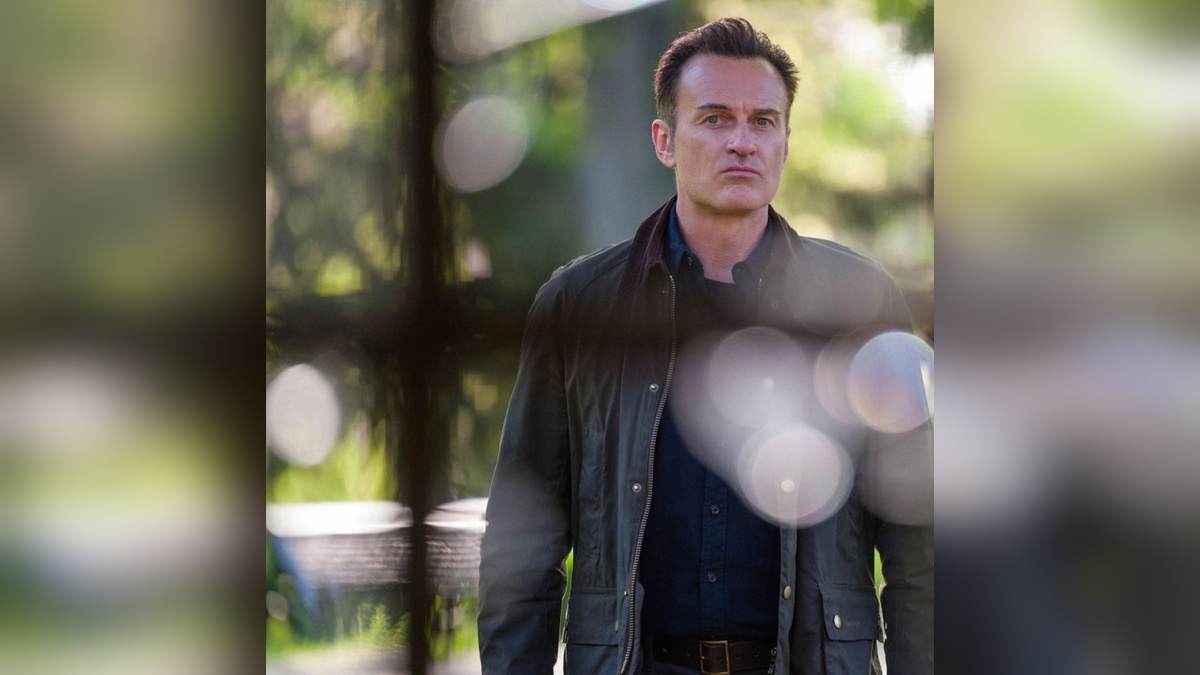 Julian McMahon hayatını kaybetti