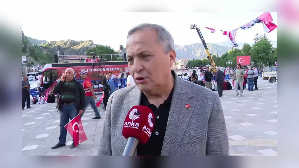 Torun: Türkiye'de akıl tutulması yaşanıyor