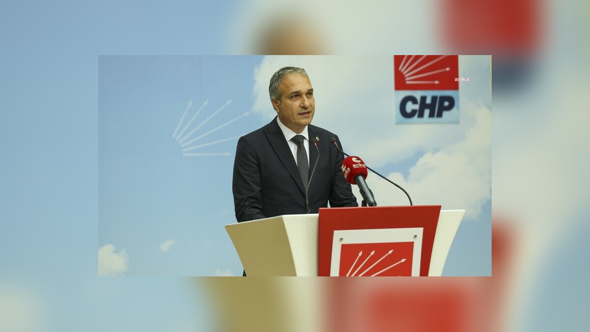 Özçağdaş, Bakan Tekin'e: Demokrasiyi sizden mi öğreneceğiz?
