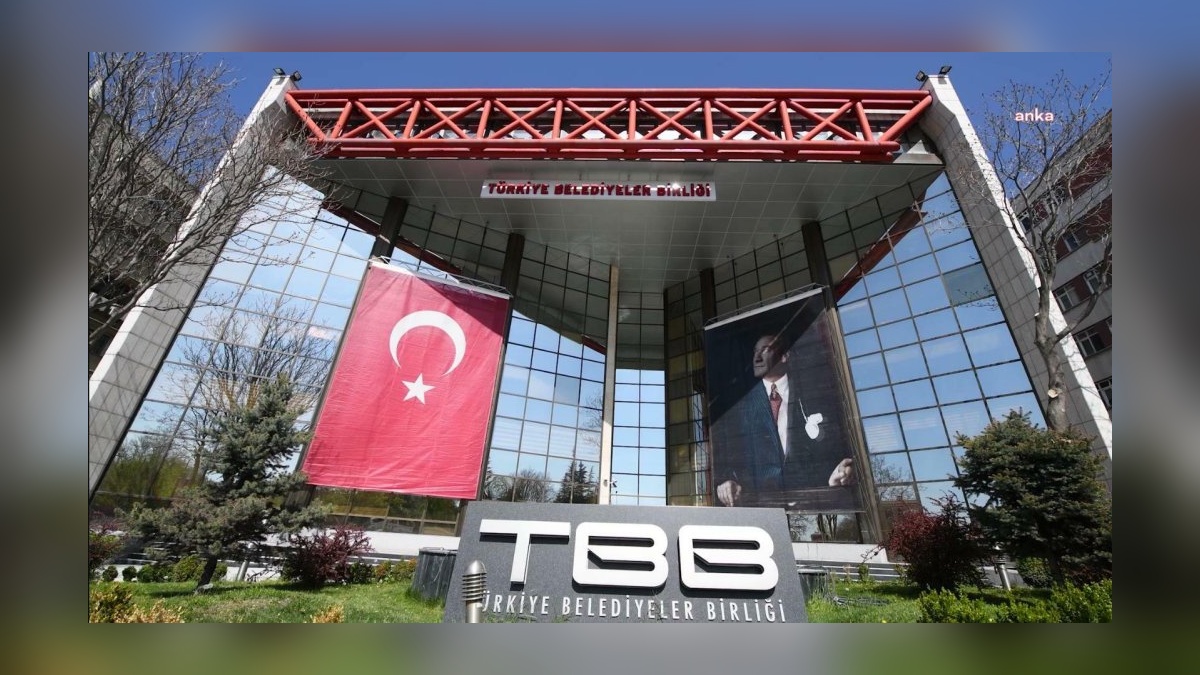 Türkiye Belediyeler Birliği: Seçilmiş Belediye Başkanlarına Yönelik Operasyonlar Demokrasiyi Tehdit Ediyor