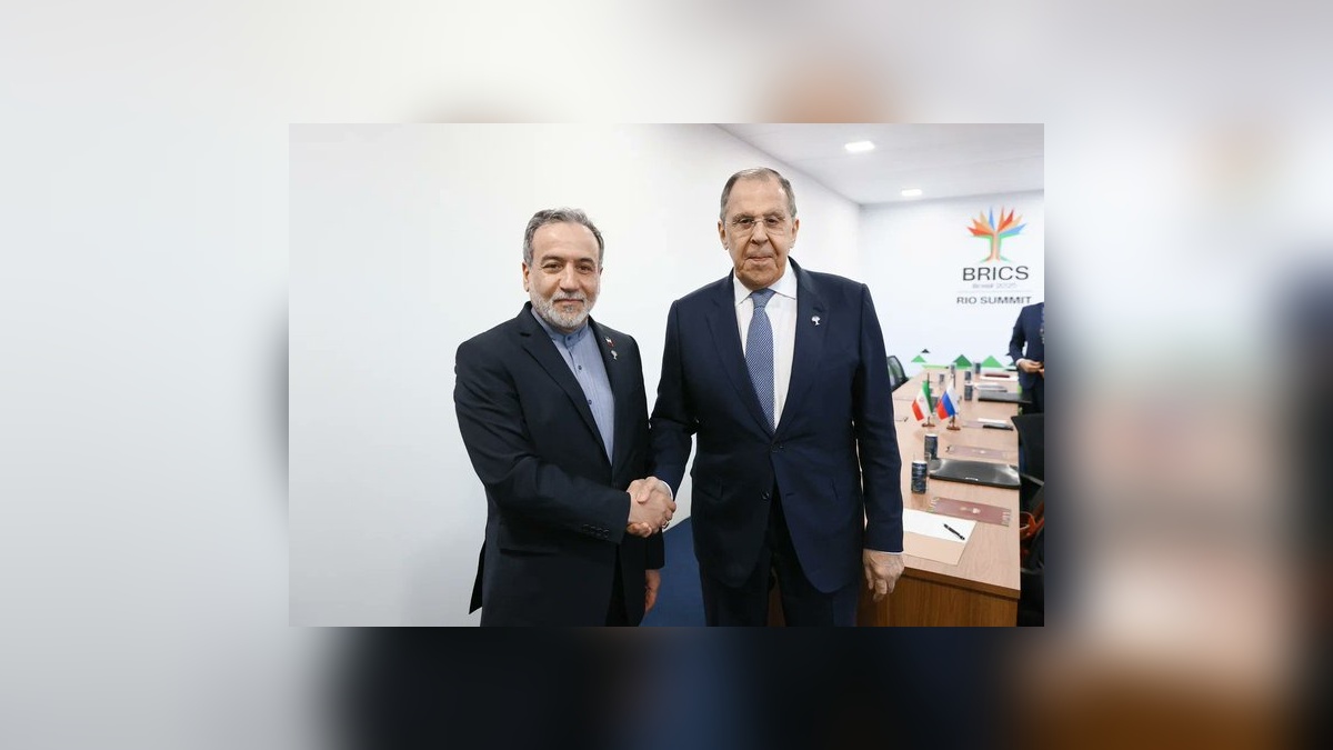 Lavrov ve Arakçi, İran'ın nükleer programını görüştü