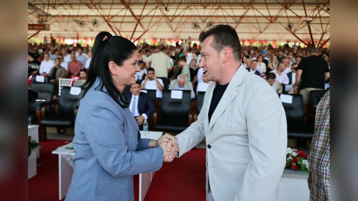 Silivri Belediye Başkanı Balcıoğlu, 664. Tarihi Kırkpınar Yağlı Güreşleri'ni izledi