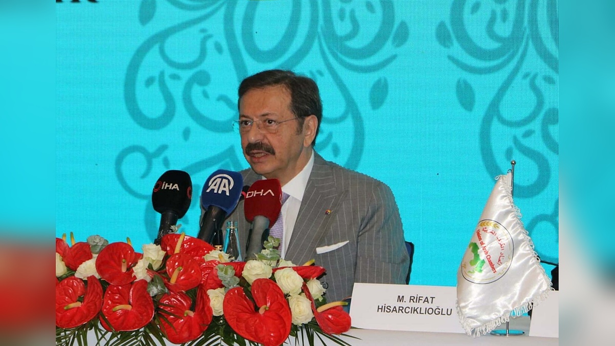 Hisarcıklıoğlu: Arap ülkeleriyle ilişkilerimizi derinleştirip, çok boyutlu hale getirmeliyiz