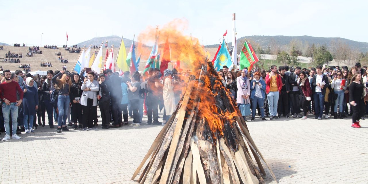 Nevruz,  resmi bayram olarak kutlanabilir!