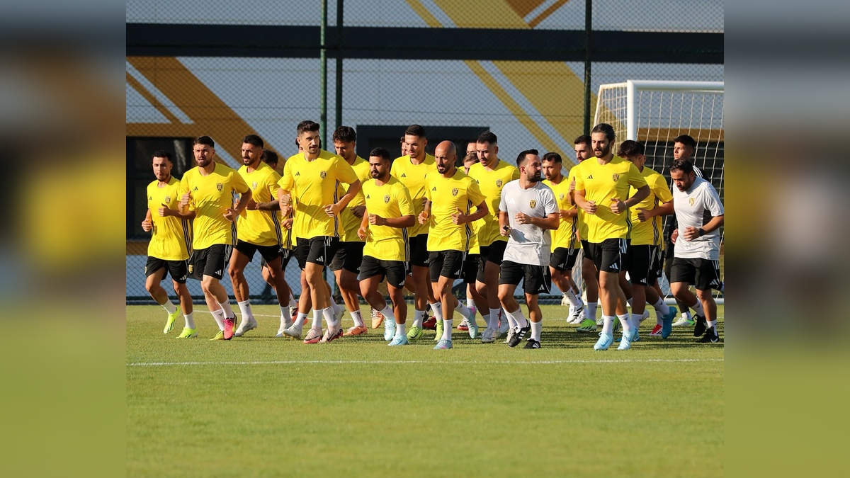 Aliağa FK'dan Mehmet Fuat Gölbaşı, Eskişehirspor'a transfer oldu