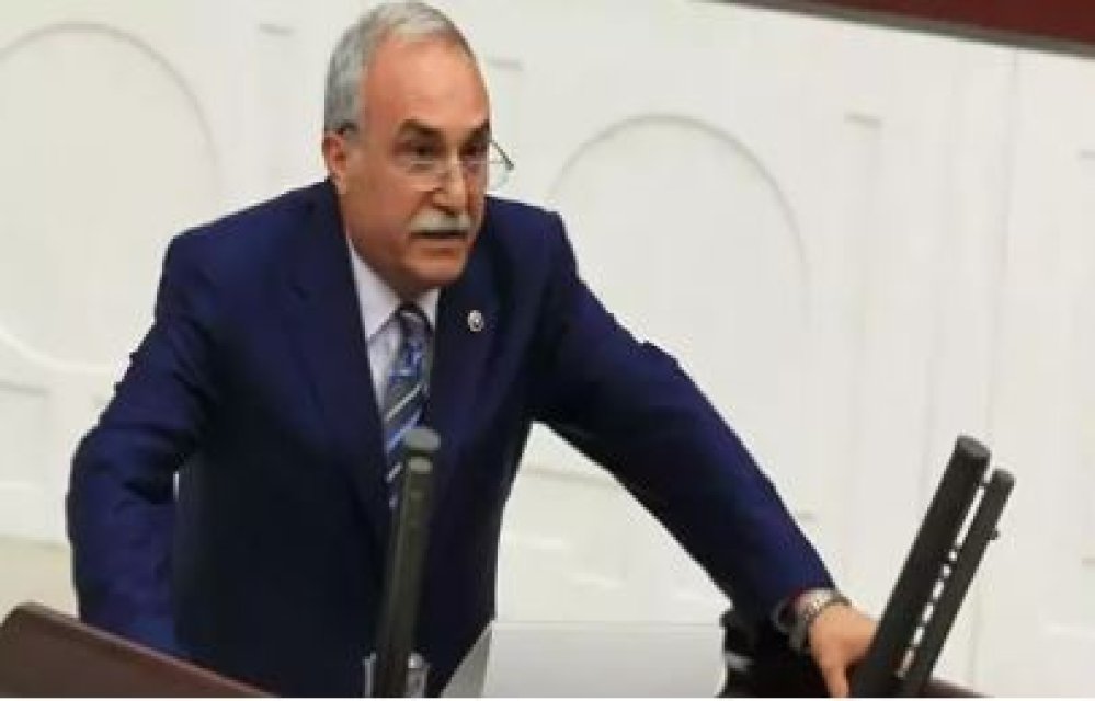 İYİ Partili Fakıbaba’dan CHP’li belediyelere yönelik operasyonlara tepki