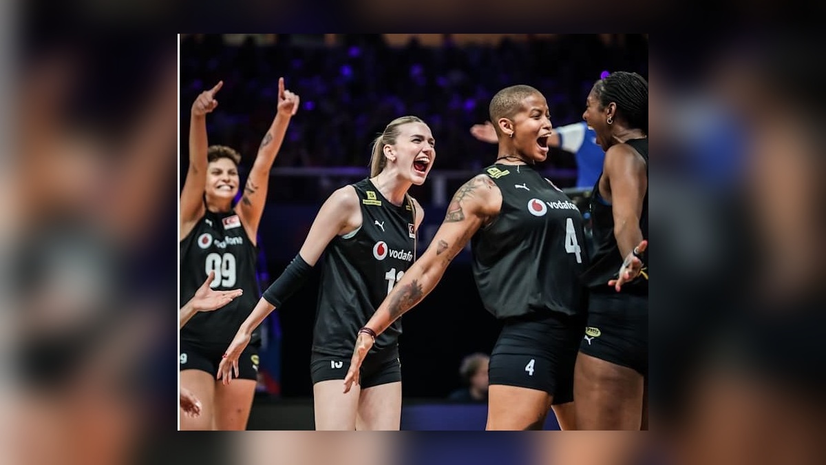 Türkiye, Hollanda'yı 3-0 yendi: VNL finallerine katılım garanti oldu