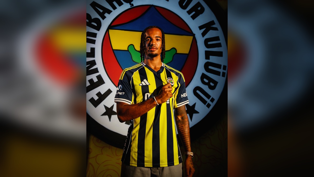 Fenerbahçe, Archie Brown'u transfer etti: 3+1 yıllık sözleşme imzalandı