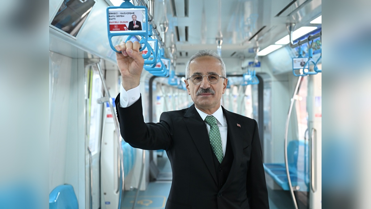 Uraloğlu: 15 Temmuz'da Başkentray, Marmaray ve İZBAN ücretsiz