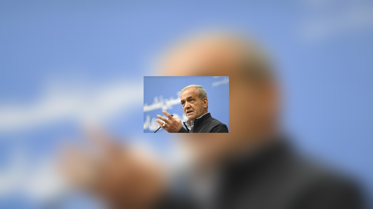 Pezeşkiyan: Diplomasiyi güçlendirerek savaşı önlemeye çalışıyoruz