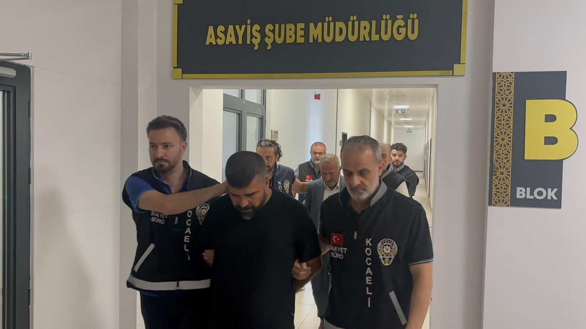 Kartepe'de amca yeğenlerini vurdu: 2 ölü, 1 yaralı