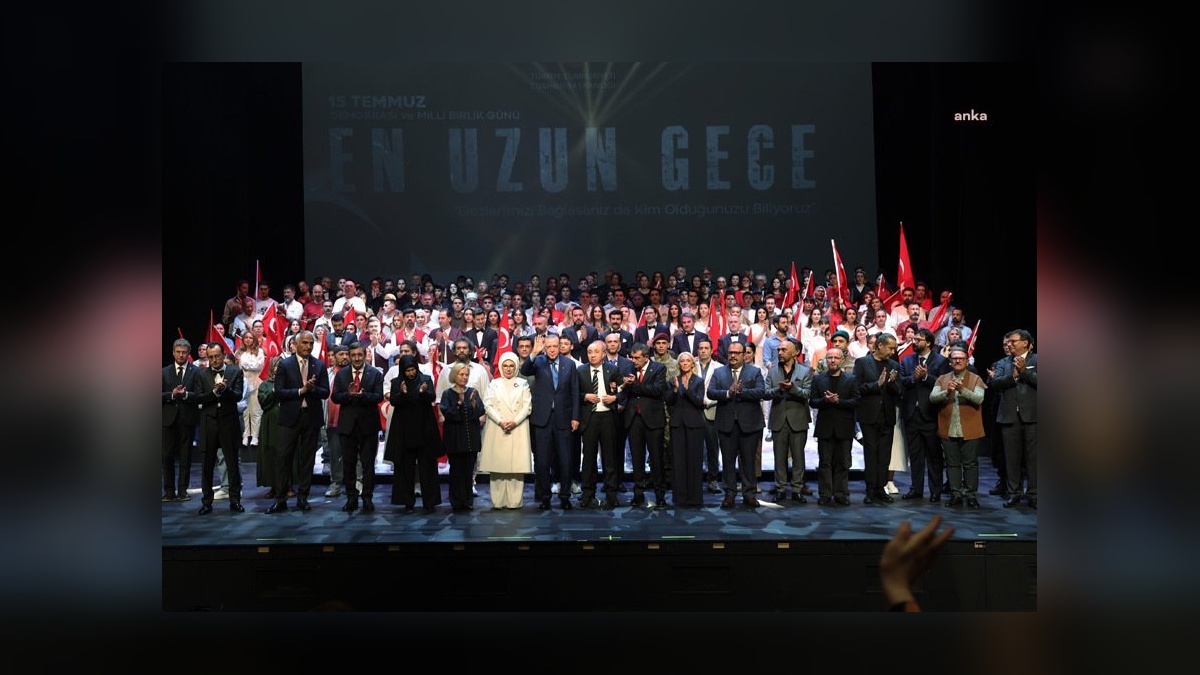 Erdoğan, 'En Uzun Gece' temsilini izledi
