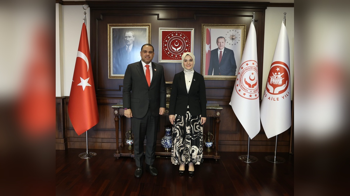 Göktaş: Bahreyn Büyükelçisi ile sosyal hizmetler üzerine görüştük