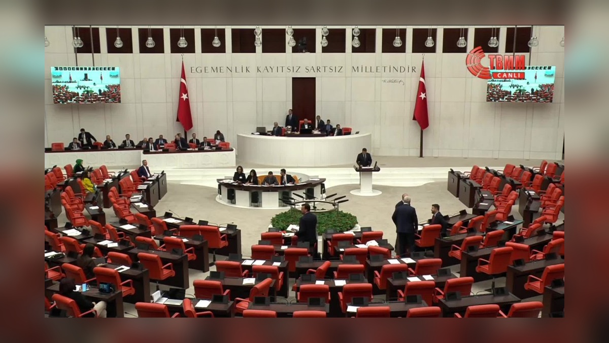 TBMM'de tartışmalar sürüyor: Zeytinlikler madenciliğe açılıyor mu?